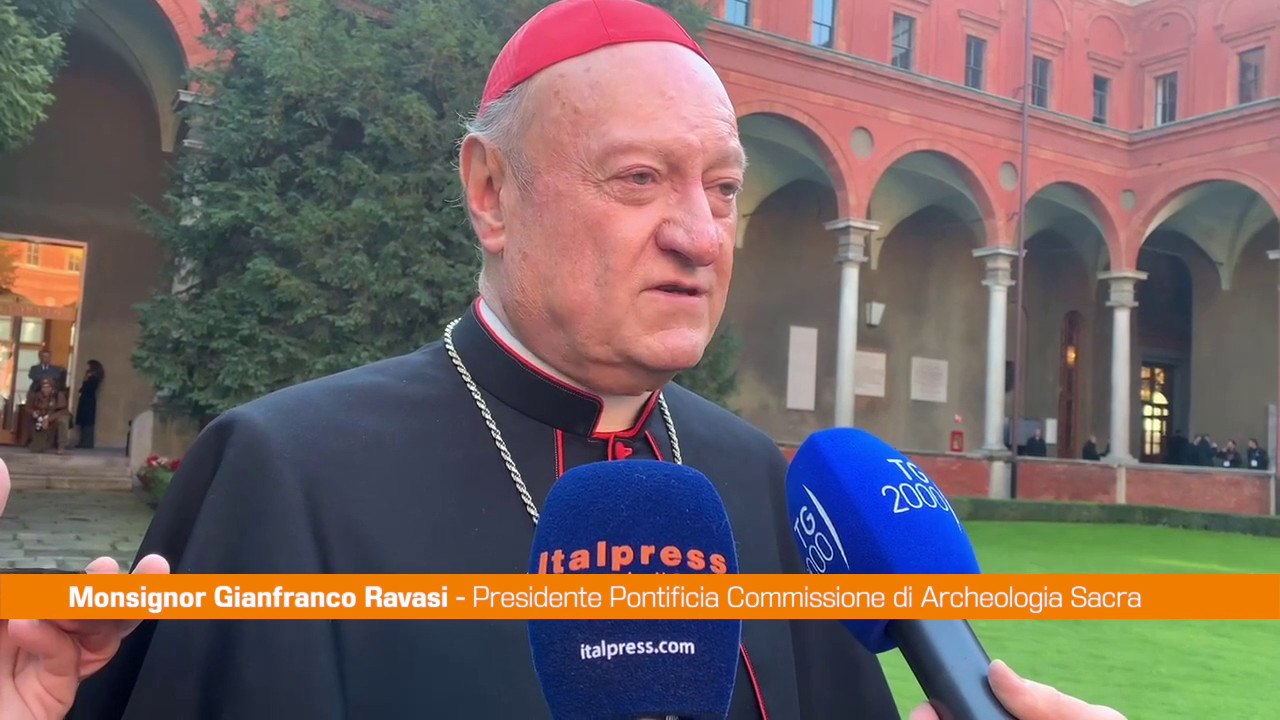 Monsignor Ravasi "La malattia del nostro tempo è l'indifferenza"