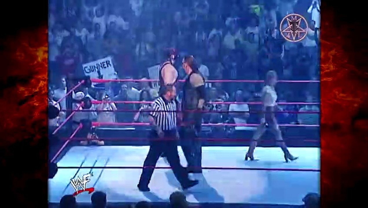 The Undertaker & Kane vs Test & Booker T (Kane Performs A Rare Tombstone In 2001)! 10/22/01