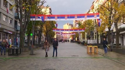 MİTROVİTSA - Kosovalı Sırp kadınlar, Kuzey Mitrovitsa şehrinde gösteri düzenledi