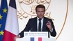 Face aux violences contre les élus, Emmanuel Macron compte mener "un travail de civilisation"