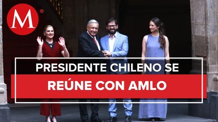 Llega Gabriel Boric a Palacio Nacional