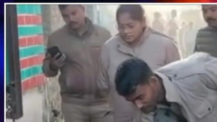 पीलीभीत:आबकारी विभाग की टीम ने अवैध शराब सहित दो महिलाओं को किया गिरफ्तार