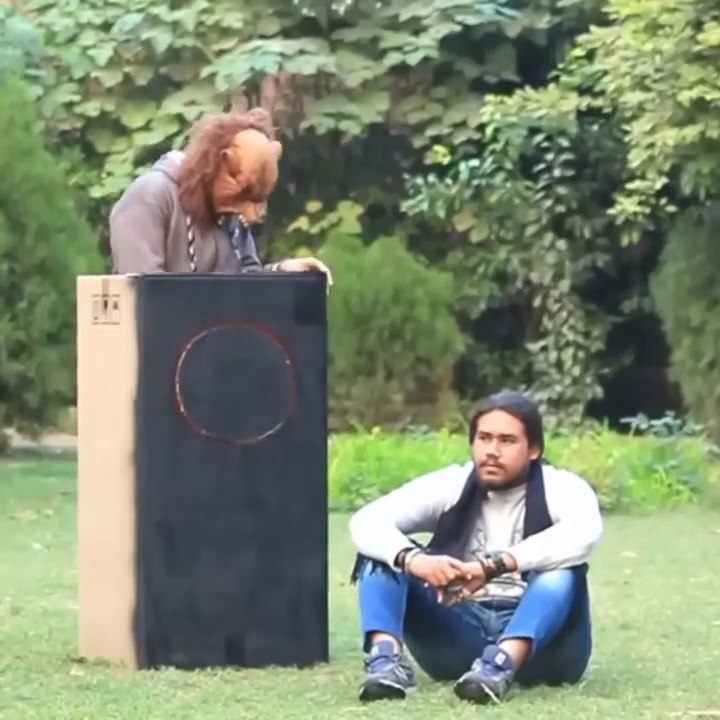 Scary Man in Box Prank _