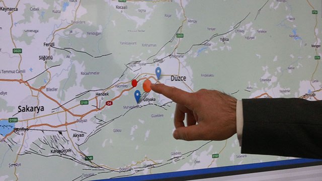 Prof. Dr. Kutoğlu: Aynı yan kolda daha büyük deprem olması mümkün görünmüyor