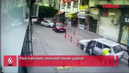 Park halindeki otomobili iterek çaldılar