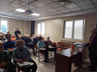 Bu sefer sigarayla savaşan 'Bilgeler' oldu