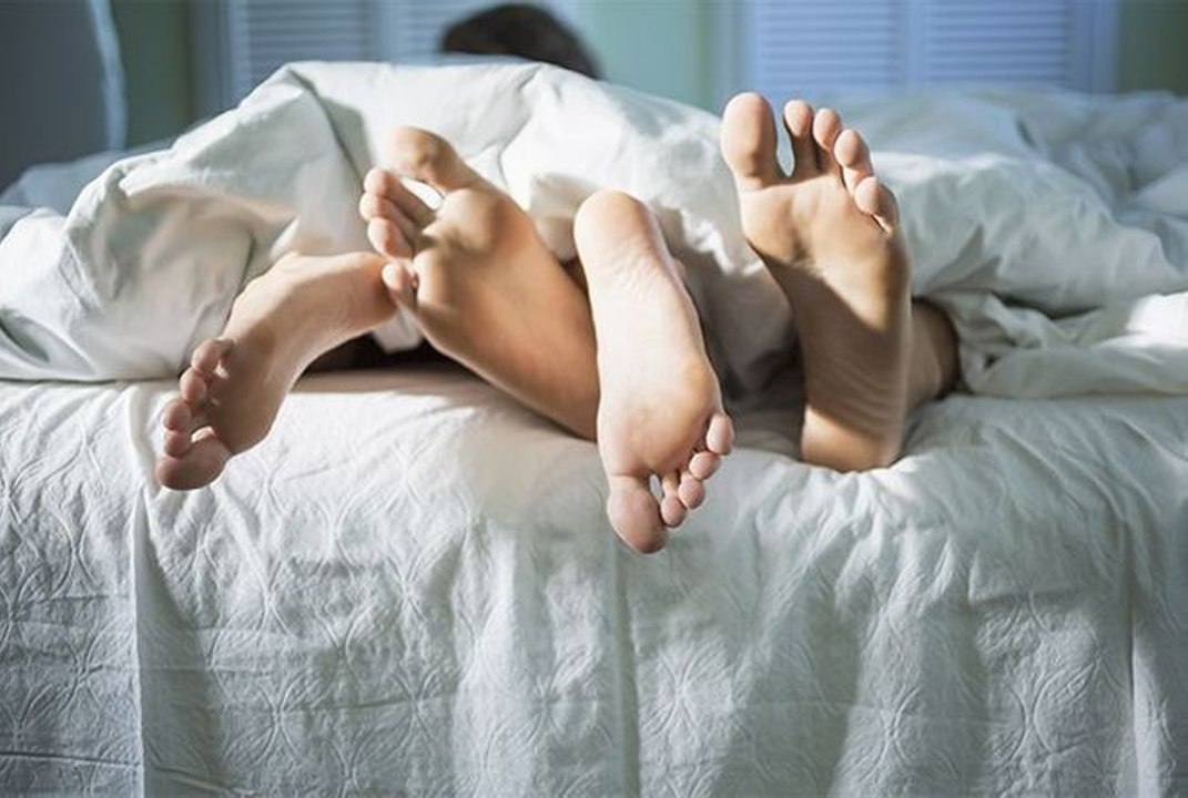 Sommeil : voici l'astuce imparable pour mieux dormir à deux… C’est le secret des couples scandinaves pour passer des nuits paisibles