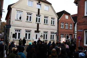 Almanya'da Mölln katliamının 30. yıl dönümünde anma töreni"Yabancı düşmanlığı ve ayrımcılığın demokratik toplumlarda yeri yoktur"