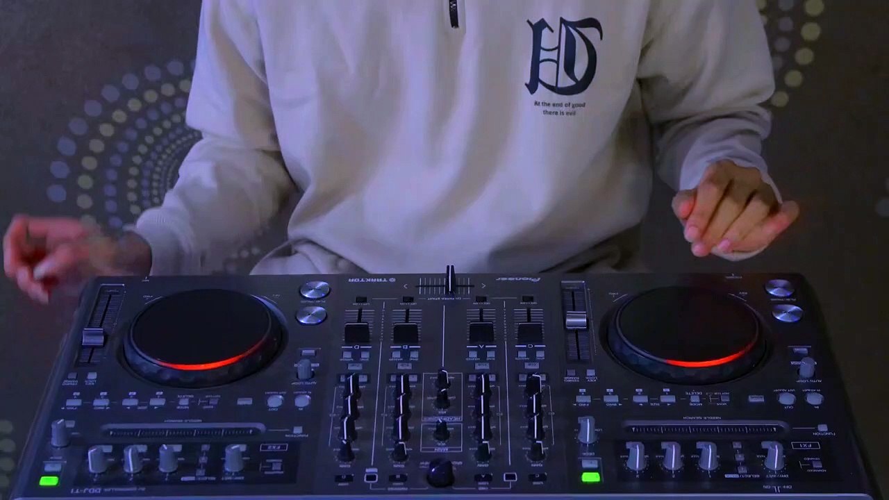 DJ NIRVANA JEDAG JEDUG FULL BEAT VIRAL TIKTOK TERBARU 2022 DJ NIRVANA JEDAG JEDUG