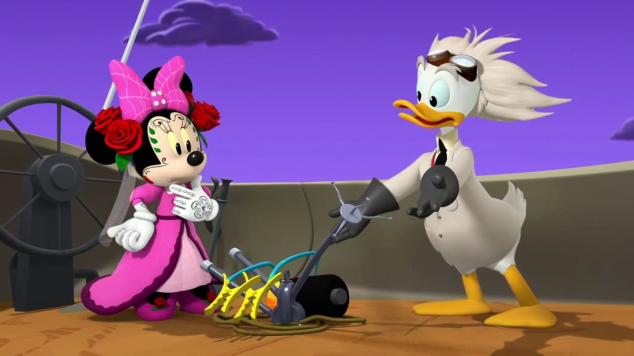 Batteries Included | Mickey Mouse Funhouse | Cartoon for kids