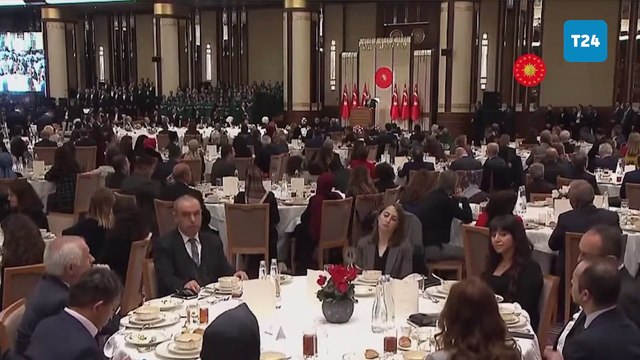 Erdoğan: Öğretmenlik Meslek Kanunu'nun getirdiği kazanımlara bakamdan, tamamı yalan veya yanlış bilgilerle devletimizle öğretmenlerimiz arasına fitne sokmaya çalıştılar