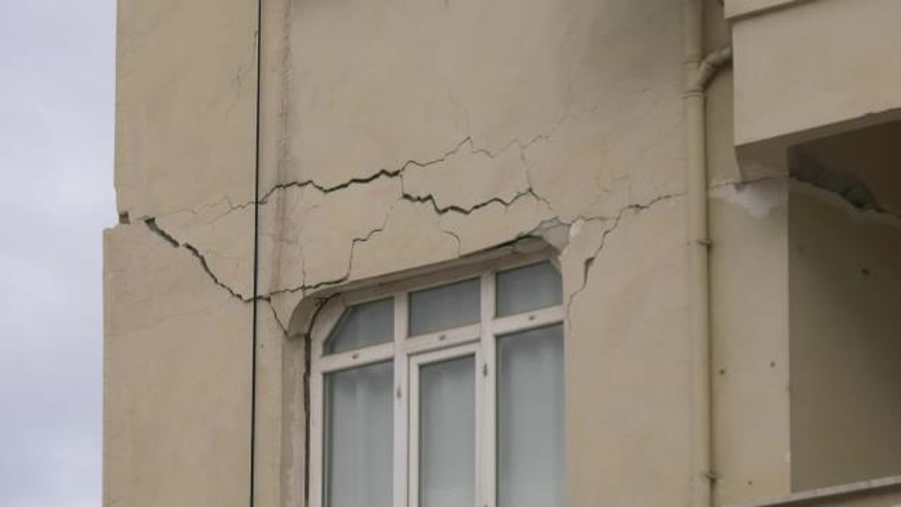 Deprem, Türkiye'nin Gerçeği. Ancak Cumhurbaşkanlığı 2023 Yılı Yatırım Programında "Deprem" Kelimesi Sadece 7 Yerde Geçiyor