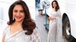 Madhuri Dixit ने 55 की उम्र में White साड़ी में ढाया कहर,फैंस ने चेहरे को लेकर कही ये बात | Boldsky