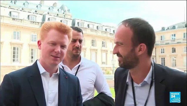 Affaire Adrien Quatennens : le député en retrait du groupe de LFI à l'Assemblée
