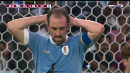 Diego Godin touche le poteau avant la pause !