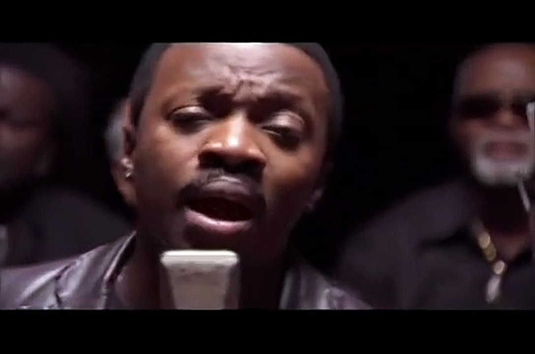 Bande originale d'une révolution Bande-annonce (EN)