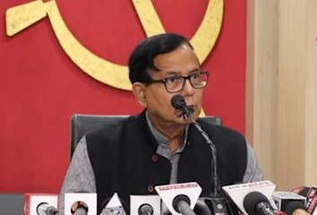 পুলিশ নাকি, এঁরা ওয়ার্ল্ডকাপ খেলার জন্য প্র্যাকটিস চালাচ্ছেন!: মহঃ সেলিম|OneIndia Bengali