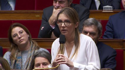 Aurore Bergé: "La question de l'accès à l'IVG et de sa protection n'est pas un caprice ni une question de groupe politique"