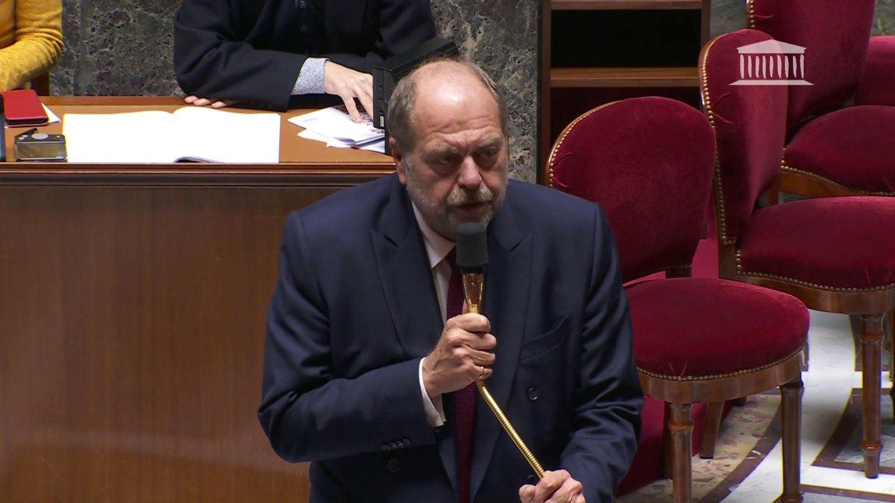 "Un vote historique": Éric Dupond-Moretti réagit au vote des députés en faveur de l'inscription de l'IVG dans la Constitution