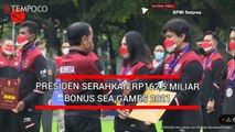 Presiden serahkan Rp 162,5 Miliar Bonus Sea Games 2021