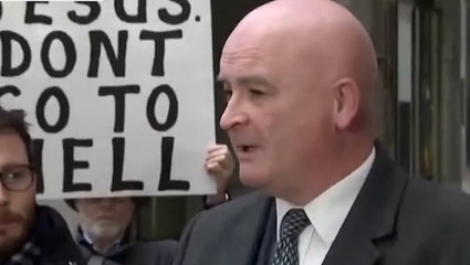 RMT boss Mick Lynch jokes he won’t talk to GB News during press conference: ‘Is Farage here?’