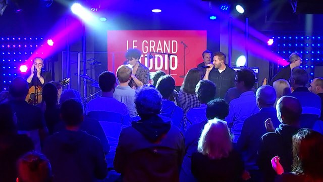 Trois Cafés Gourmands interprète La vie est fragile dans le Grand Studio RTL
