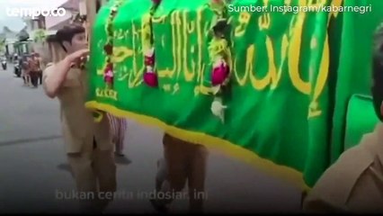 Viral Video Perangkat Desa Antar Jenazah ke Makam Akibat Tak Ada yang Urusi