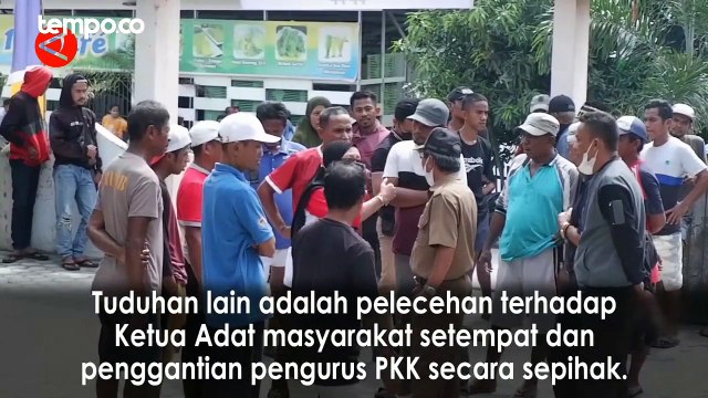 Lurah Dituduh Pungli, Puluhan Warga Segel Kantor Kelurahan Donggala Kodi