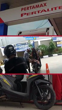 Jokowi Resmi Menaikan Harga BBM Hari Ini