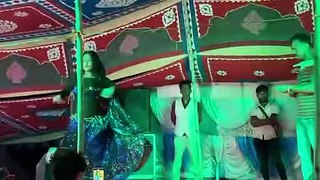 Namariya_Kamariya_Me_Khos_Deb_-_SAMAR_SINGH____Stage_Show_Madhu(480p)