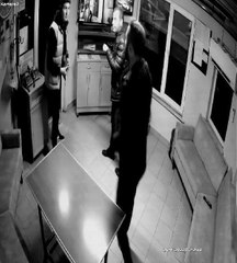 ZONGULDAK'TA PARA ÜSTÜ TARTIŞMASINDA TAKSİCİ BIÇAKLANDI