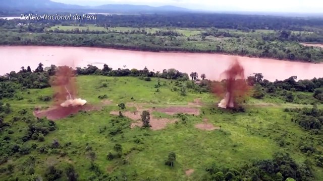 Polícia peruana destrói 64 pistas clandestinas usadas para o narcotráfico