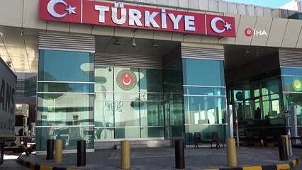 Vatandaş ucuz iPhone'u buldu! Sınır kapısına hücum ettiler