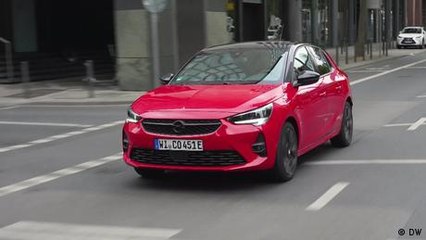 Alt und brandneu: Der Opel Corsa wird 40