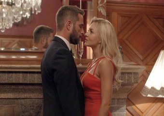 Amar A Muerte - Lucia y Jacobo Primer Beso