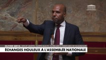 «Tu vas la fermer !», lance le député Olivier Serva à un autre élu lors d'une séance houleuse à l'Assemblée