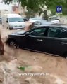 أمطار غزيرة وسيول تغلق طرقا في عدد من مناطق السعودية