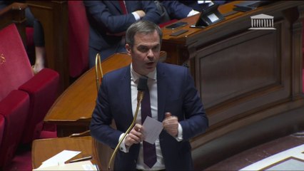 Olivier Véran: "Je m'étonne du niveau de tension que je n'ai jamais vu en 12 ans de Parlement"