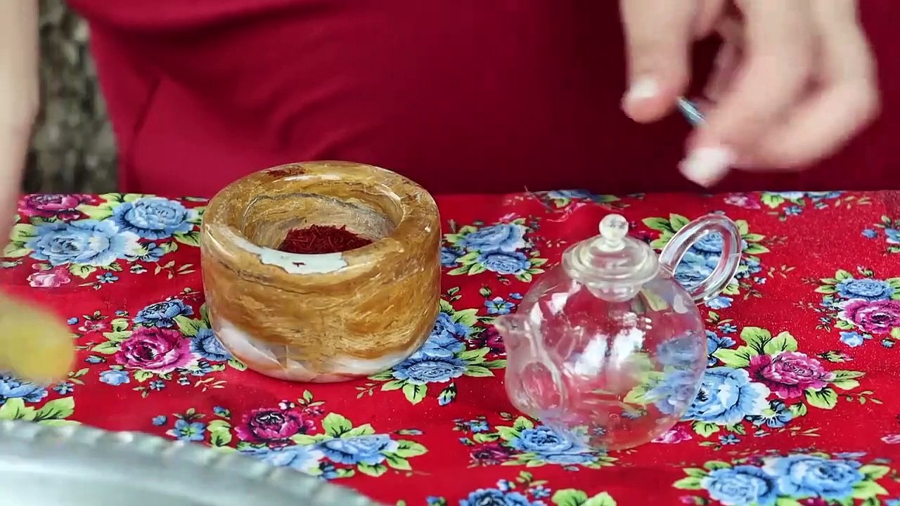 This Delicious Halwa Recipe WITHOUT using any milk or cream is SO GOOD! #COOKING #NATURE
