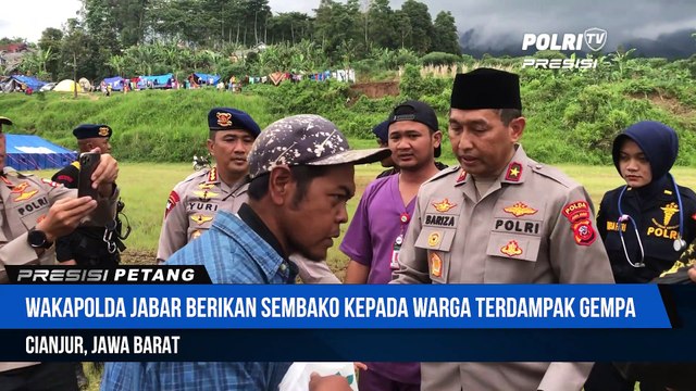 Wakapolda Jabar Melakukan Pantauan Udara & Berikan Sembako Kepada Warga Yang Terdampak Gempa Bumi Di Cianjur