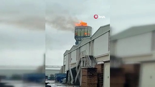 Fabrikanın talaş silosunda yangın
