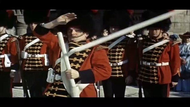 La Souris sur la Lune Bande-annonce (EN)