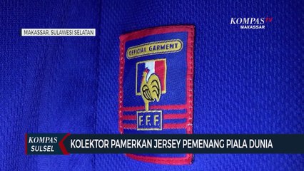 Kolektor Pamerkan Jersey Pemenang Piala Dunia