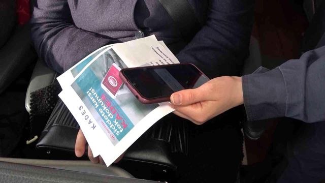 43 ilin geçiş güzergahında KADES tanıtıldı: Polis ve jandarma, uygulamayı telefonlara yükledi