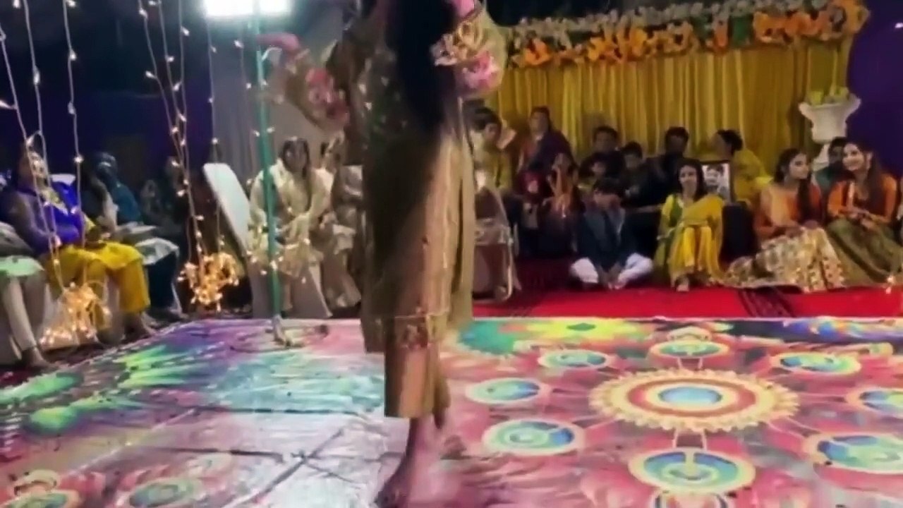 Mera Dil Ye Pukare Aaja - mere gham ke sahare aaja - bheega bheega hai sama full video song