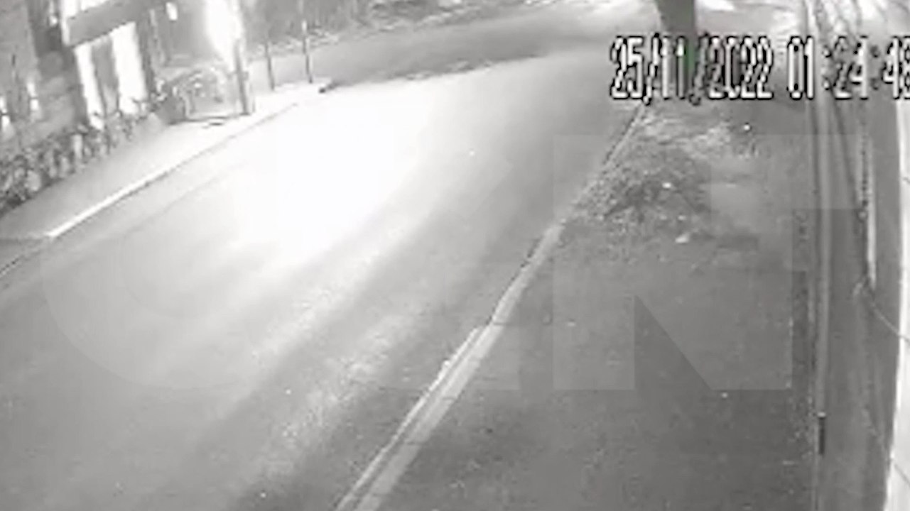 Câmera registra forte pancada que deixou veículos destruídos no Centro