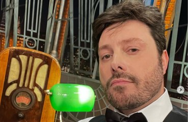 'Vai trabalhar, vagabundo': Danilo Gentili critica postura de Eduardo Bolsonaro