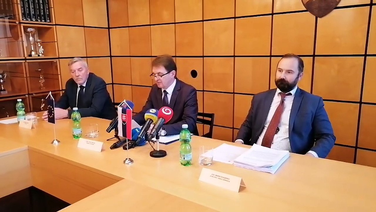 ZÁZNAM: Krajská prokuratúra vylúčila cudzie zavinenie v prípade smrti M. Lučanského