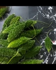 बिना तेल के करेले का अचार //bitterguard pickle recipe without oil
