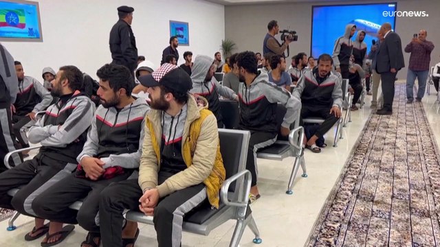 Ливия депортировала группу нелегальных мигрантов